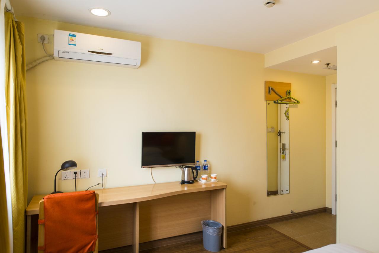 Home Inn Shanghai Century Park エクステリア 写真