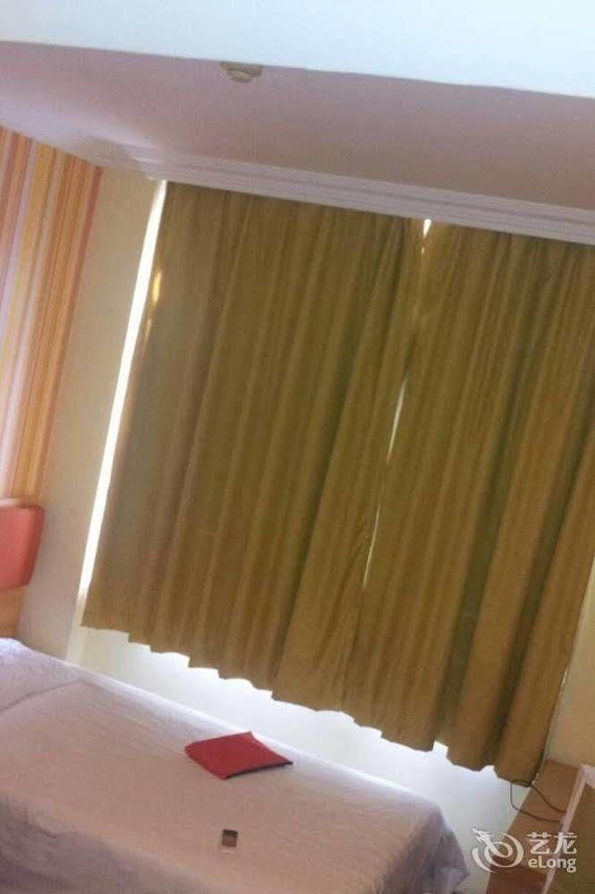 Home Inn Shanghai Century Park エクステリア 写真